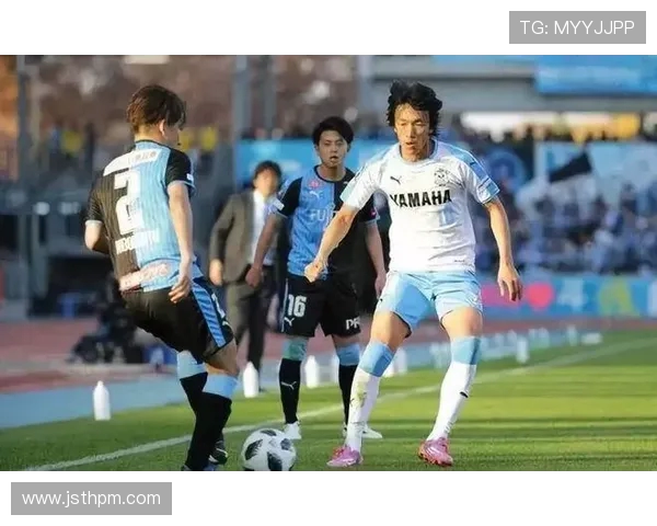 北京足球队在锦标赛中的实力分析与表现评估