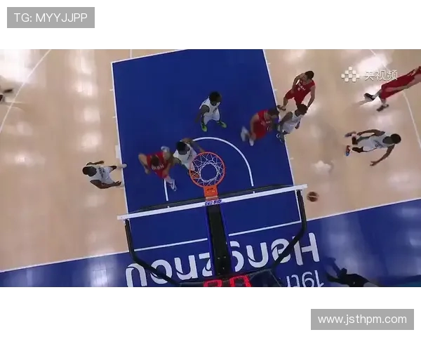 杭州滑板队与武汉滑板队赛后复盘分析灵活性表现与战术对比