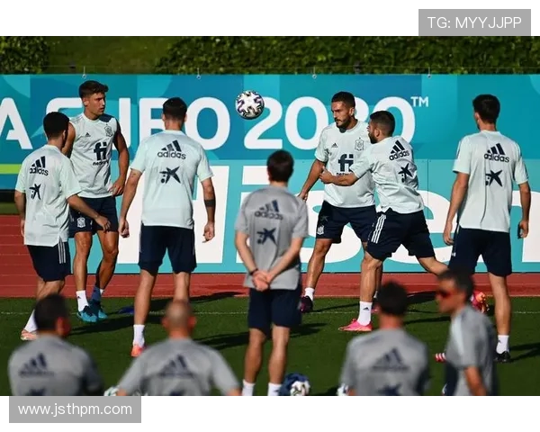 深圳足球队在欧锦赛中的状态分析与表现评估