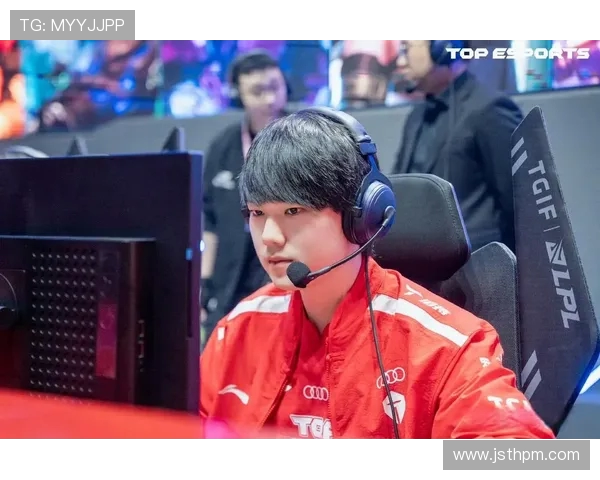 英雄联盟战术分析：深入探讨TES战队的包夹策略与实战应用