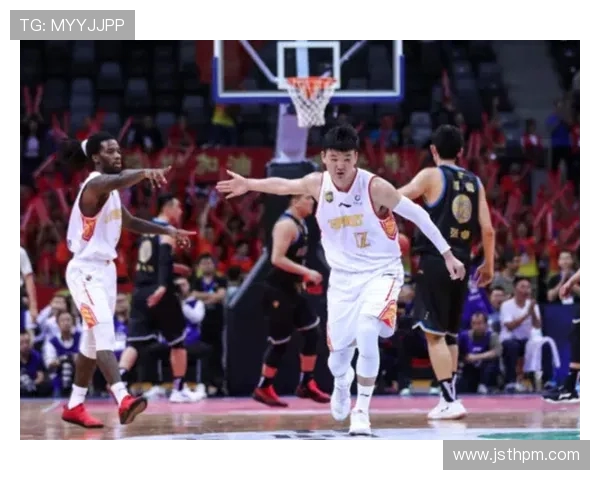 西安足球队的蜕变与崛起：从传统强队到现代化职业俱乐部的探索之旅