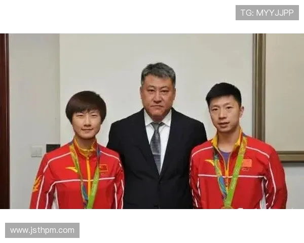 西安乒乓球队在大师赛中的默契配合与战术分析