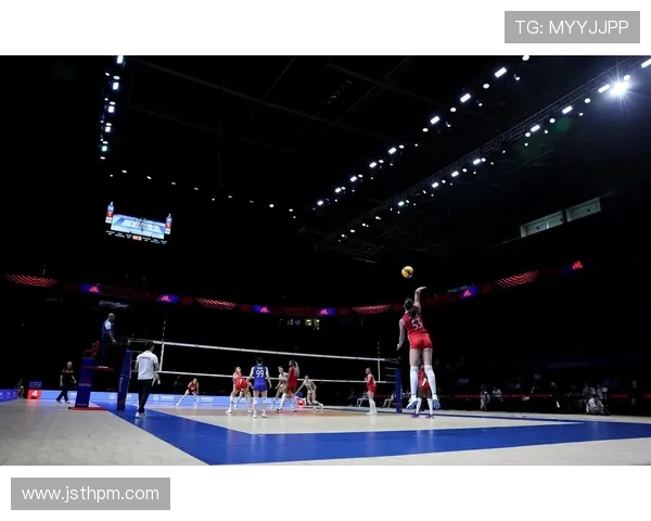 上海排球队的力量揭秘：从训练到比赛的全景探索与背后故事