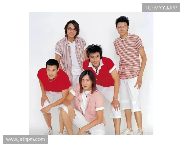 南京足球队逆袭之路：从低谷到冠军赛的辉煌蜕变与奋斗故事