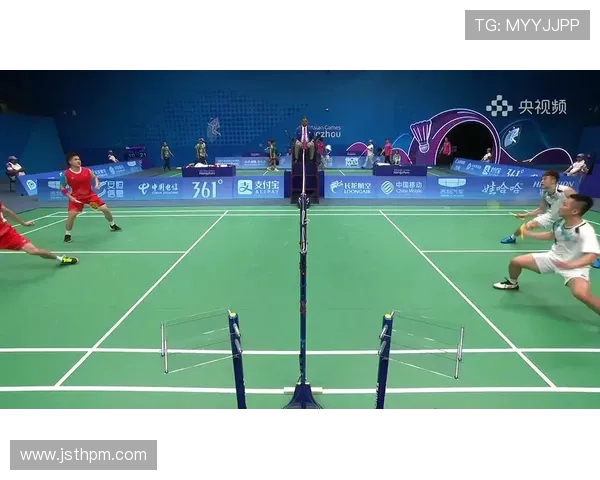 杭州羽毛球队与广州羽毛球队赛后复盘团队协作的成功与不足分析